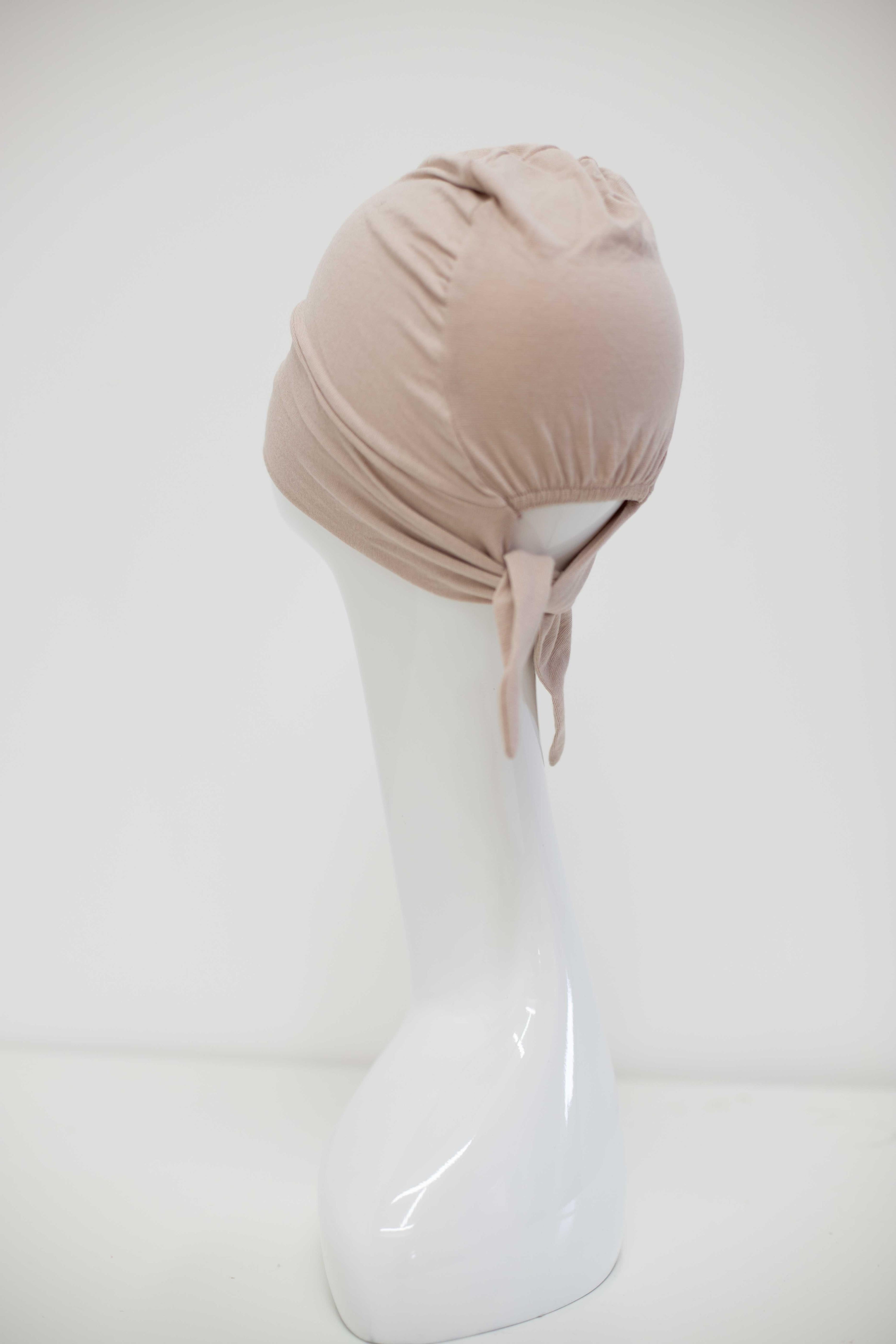 Bonnet à nouer