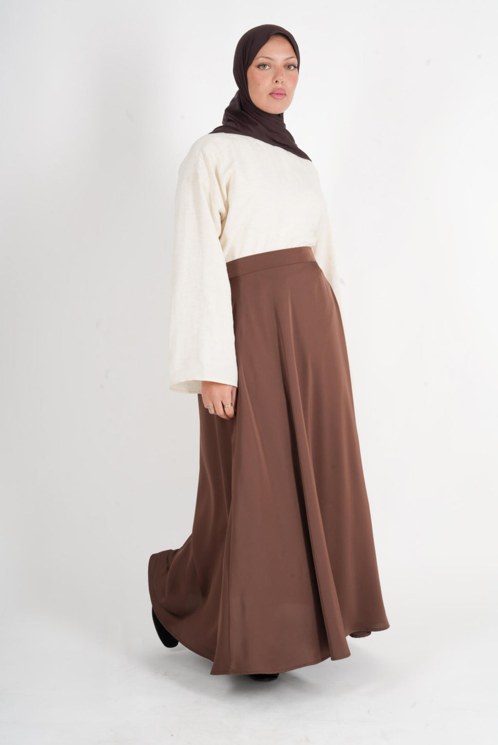 Jupe évasée satin marron