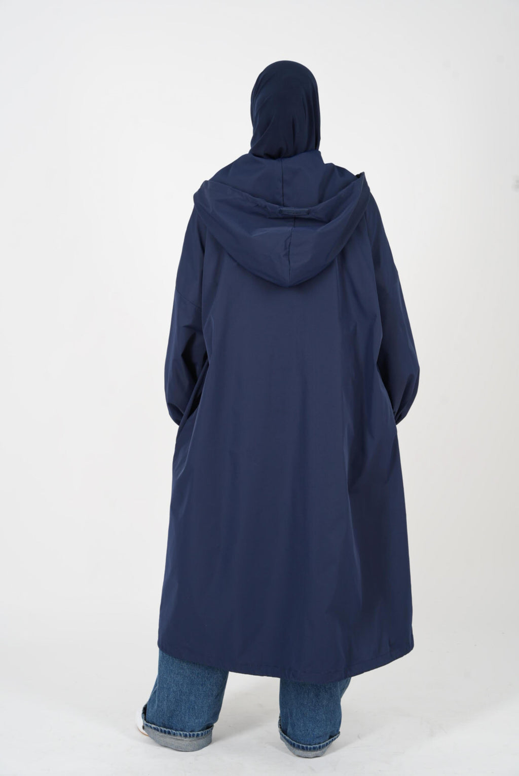 Parka à capuche bleu marine