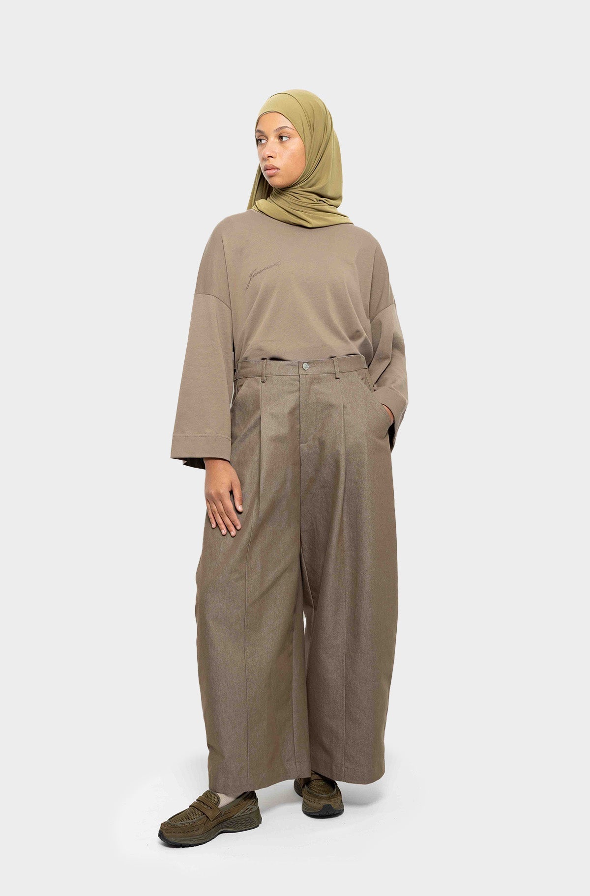 Pantalon barrel kaki JNA