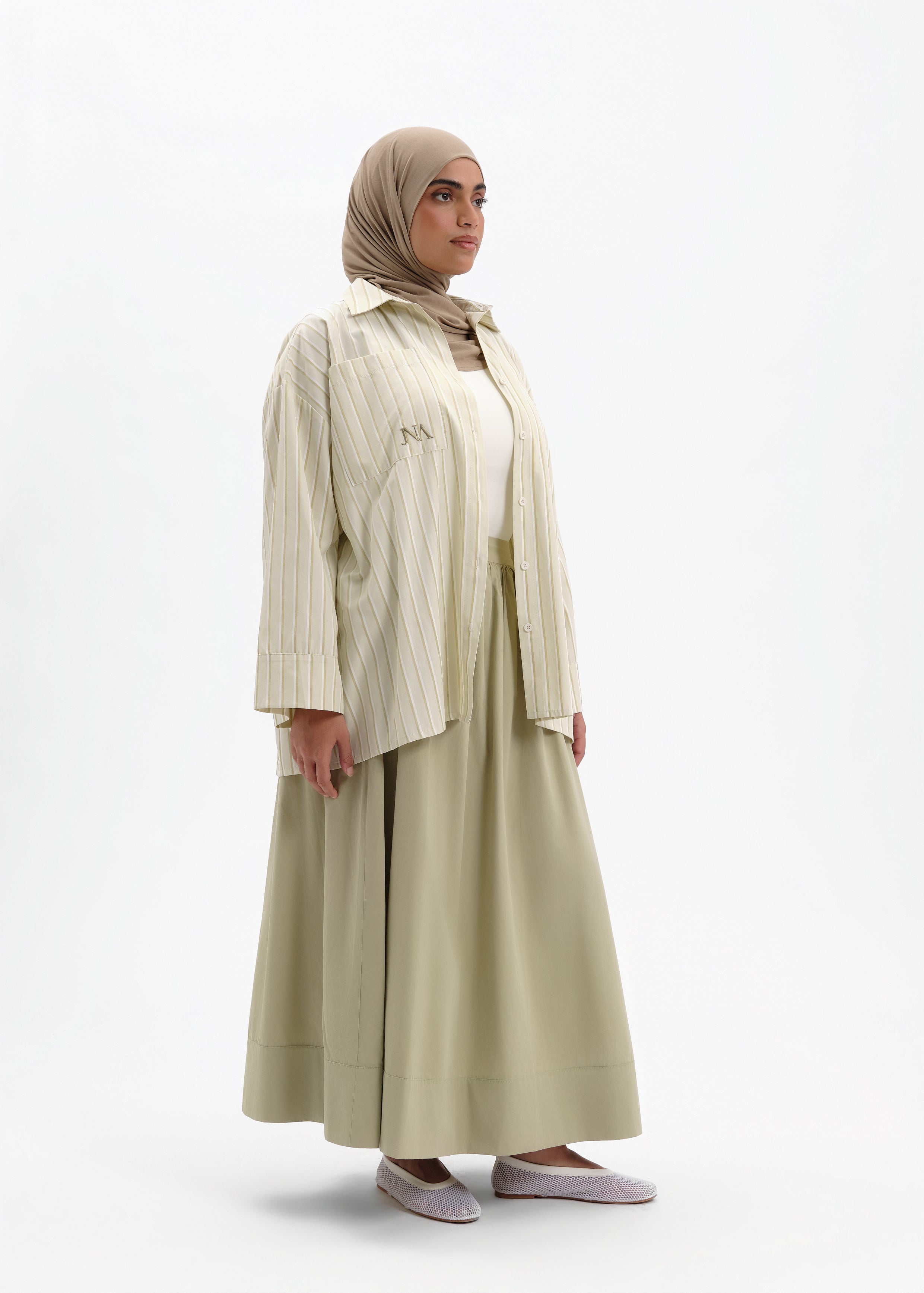 Chemise à rayures olive