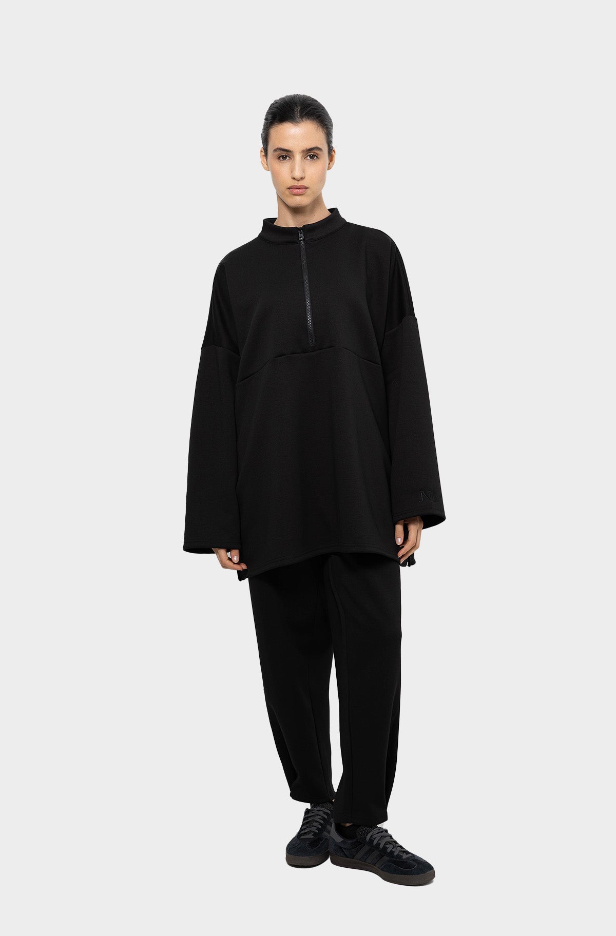 Ensemble alto noir