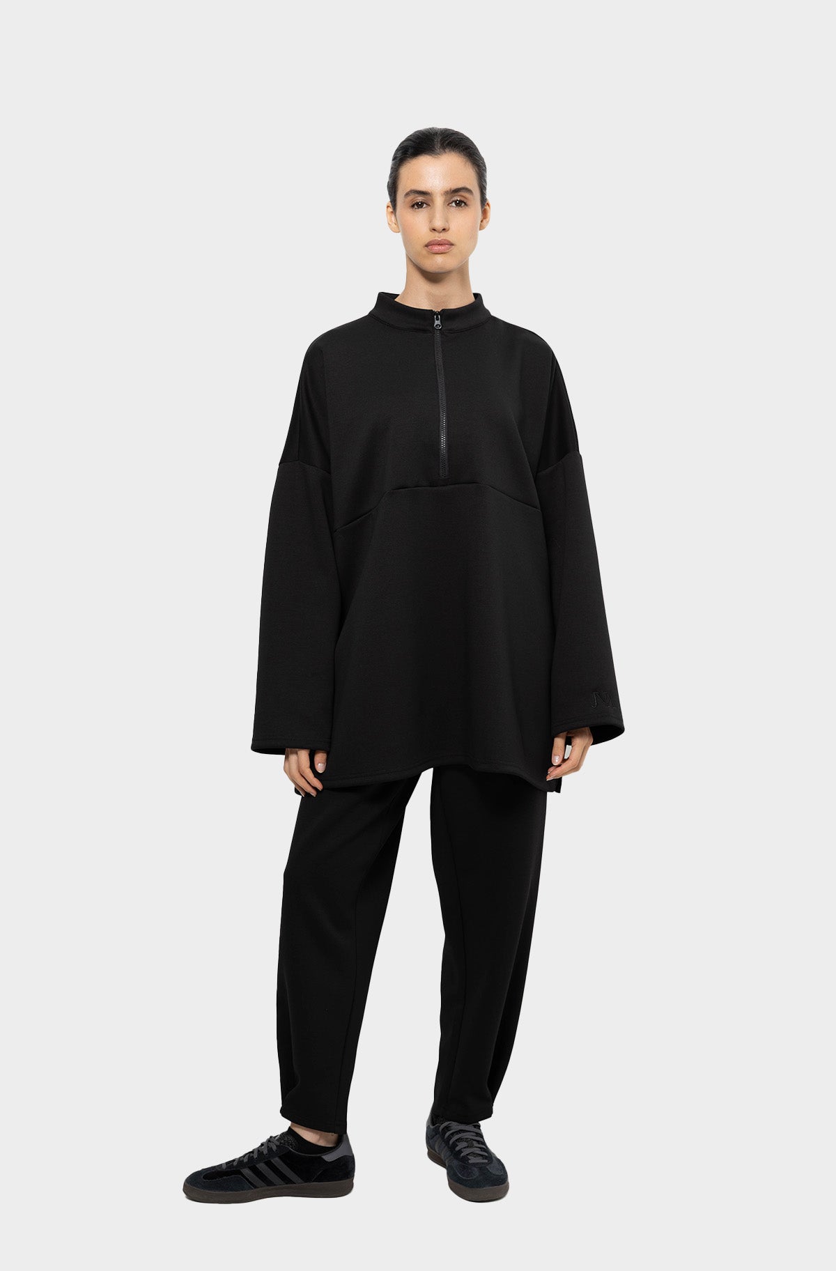 Ensemble alto noir